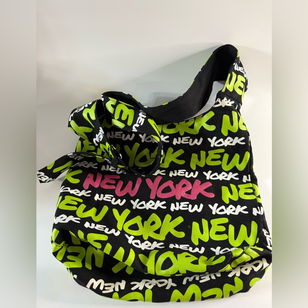 Arkash New York Crossbody Bag Black and Green